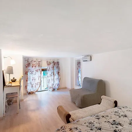 La Casa Di Iris Con Posto Auto