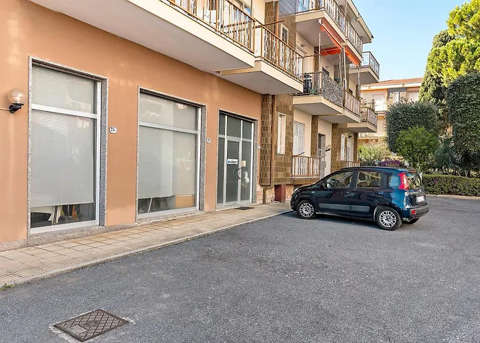 La Casa Di Iris Con Posto Auto Apartmán Diano Marina