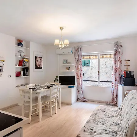 La Casa Di Iris Con Posto Auto *